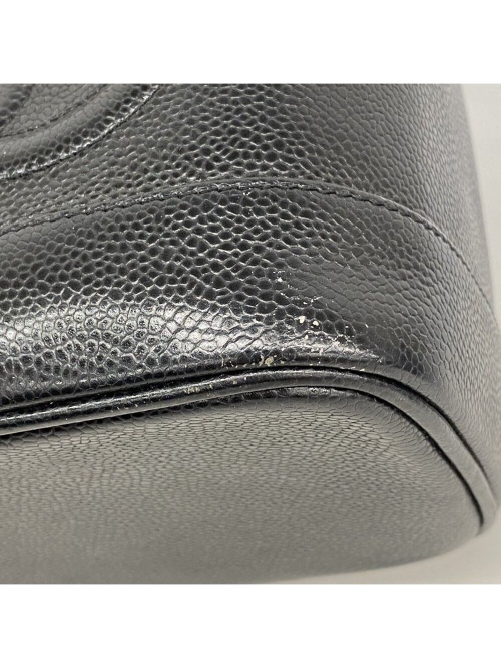Chanel Vanity Bag Caviar Leather Black Gold - Picture 6 of 10